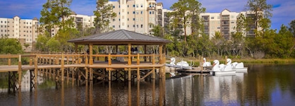 The Grove Resort & Water Park Orlando