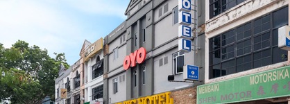 OYO 89355 Big Big Hotel