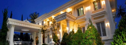Rizen Premiere Hotel