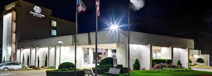 DoubleTree By Hilton Hotel Arlington DFW South