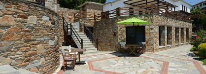 Esperos Suites & Villas