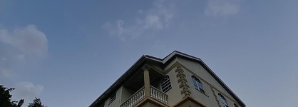 Rejens Hotel