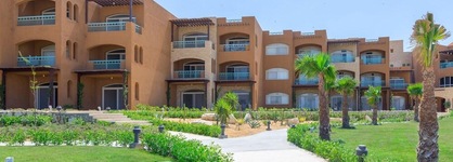 Byoum Lakeside Hotel