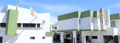 Hotel Laguna Inn