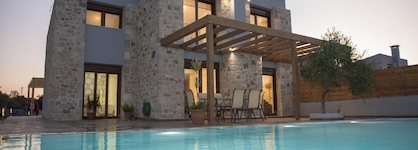 Sperveri Enalio Villas