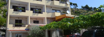 Apartments Karlo