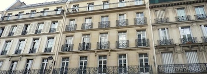 Apartments Du Louvre - Le Marais