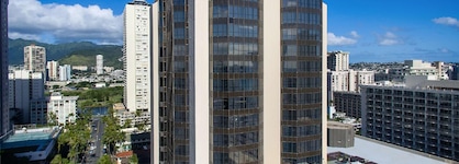 Hyatt Centric Waikiki Beach
