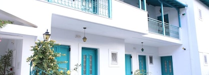 Bella Vista Apartments