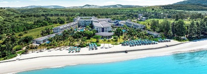Le Meridien Khao Lak Resort & Spa