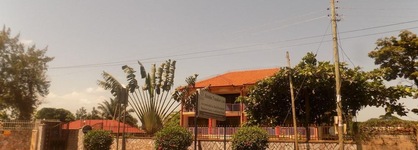 Entebbe Travelle'rs Inn