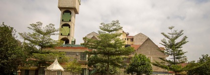 Harlequin Suites Hotel