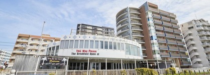 Beach Front Tower Mihama Bydsh