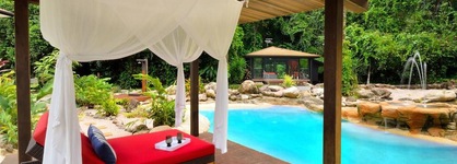 Misty Mountains Rainforest Retreat