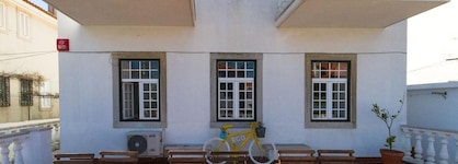 Eco Ljmonade Hostel