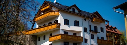 Apartamenty Hotelove Na Skale