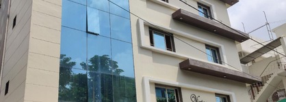 Vintage Hotel