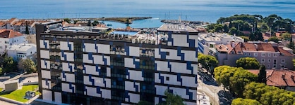 Marvie Hotel & Health