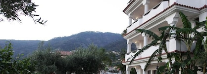 Arenas Hotel