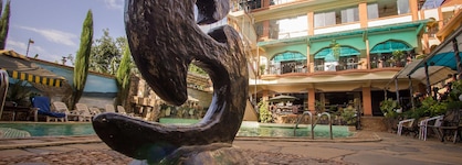 Aturukan Hotel