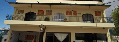 El balcón internacional hostel