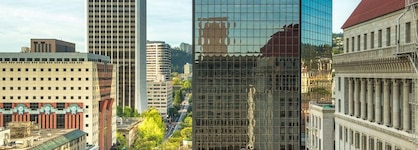 The Duniway Portland A Hilton Hotel