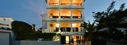 Mediterraneo Garden Apartments