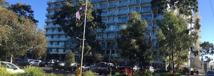 Tasha's Apartments On Warwick