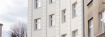 Riverside Aparthotel