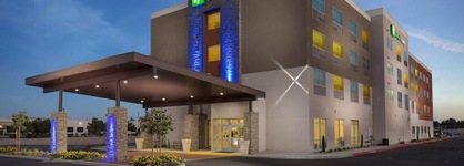 Holiday Inn Express Visalia Sequoia Gateway Area By Ihg