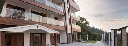 Hotel Seven Oaks