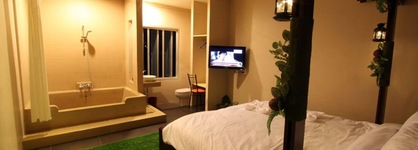 Z2 Boutique Hotel