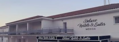 Deluxe Hostels & Suites Merida