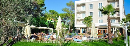 Sandy Beach Resort