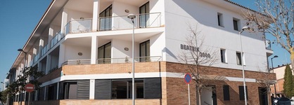 Beatrix 2000- Caliu Apartments