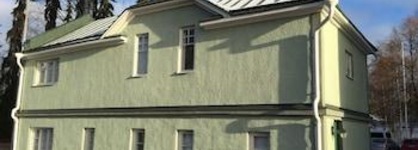 Green Door Apartments