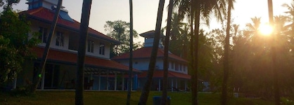 Anuhas Airport Villas