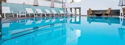 Kahlua Sea View Suites