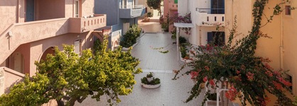 Evina Rooms & Suites