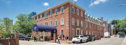 The Sire Hotel Lexington, Tapestry Collection By Hilton