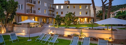 Marina Garden Hotel