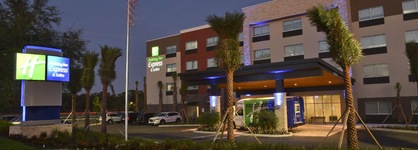 Holiday Inn Express & Suites - Orlando - Southeast By Ihg