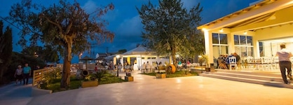 Amour Holiday Resort