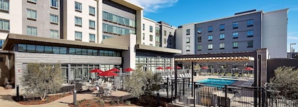 Homewood Suites By Hilton Long Beach Airport