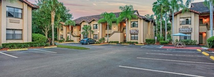 Alhambra Villas