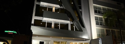 Taos Apart Hotel