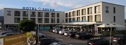 Hotel Seven