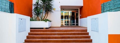 Apartamentos Adaria Vera