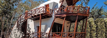 Mia Bacalar Luxury Resort & Spa