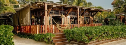 Hotel Villas Caracol